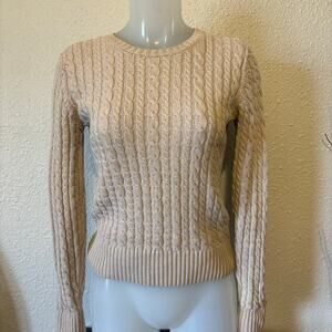 Gap sweater